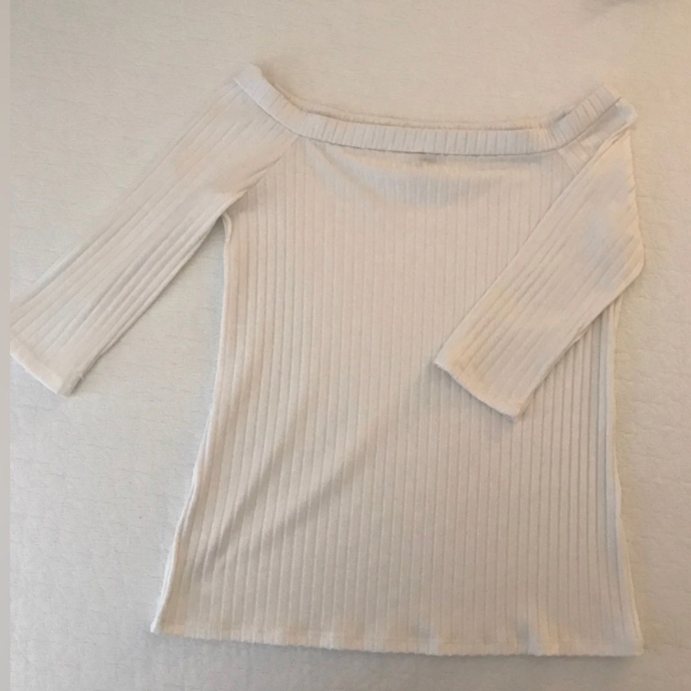Ann Taylor off the shoulder ribbed top